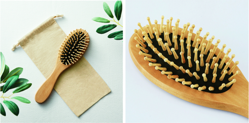 （左）ヘアブラシが入る巾着／（右）ブラシ先には玉がついています