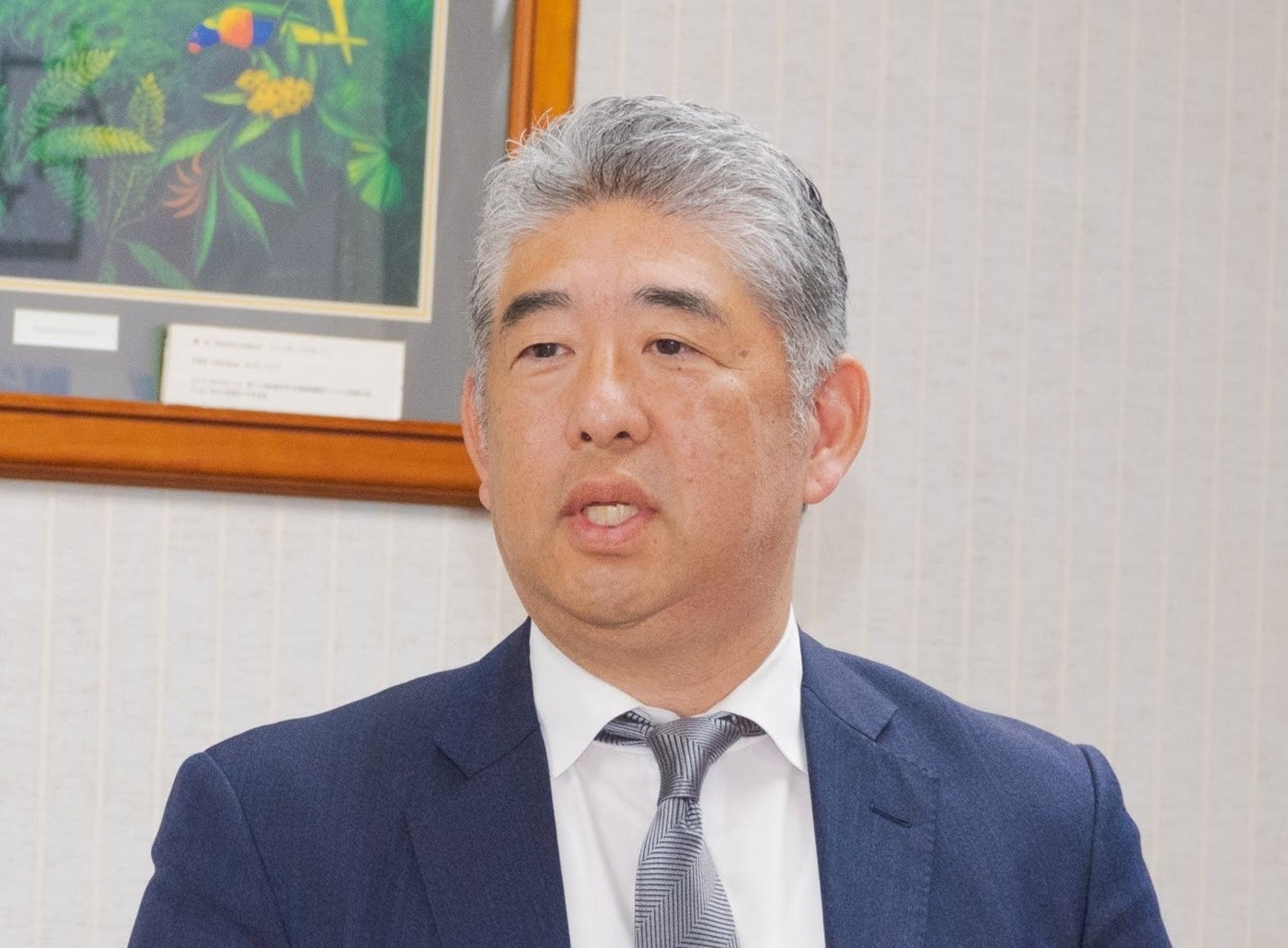 挨拶する電通九州 上席執行役員 稲富 太一