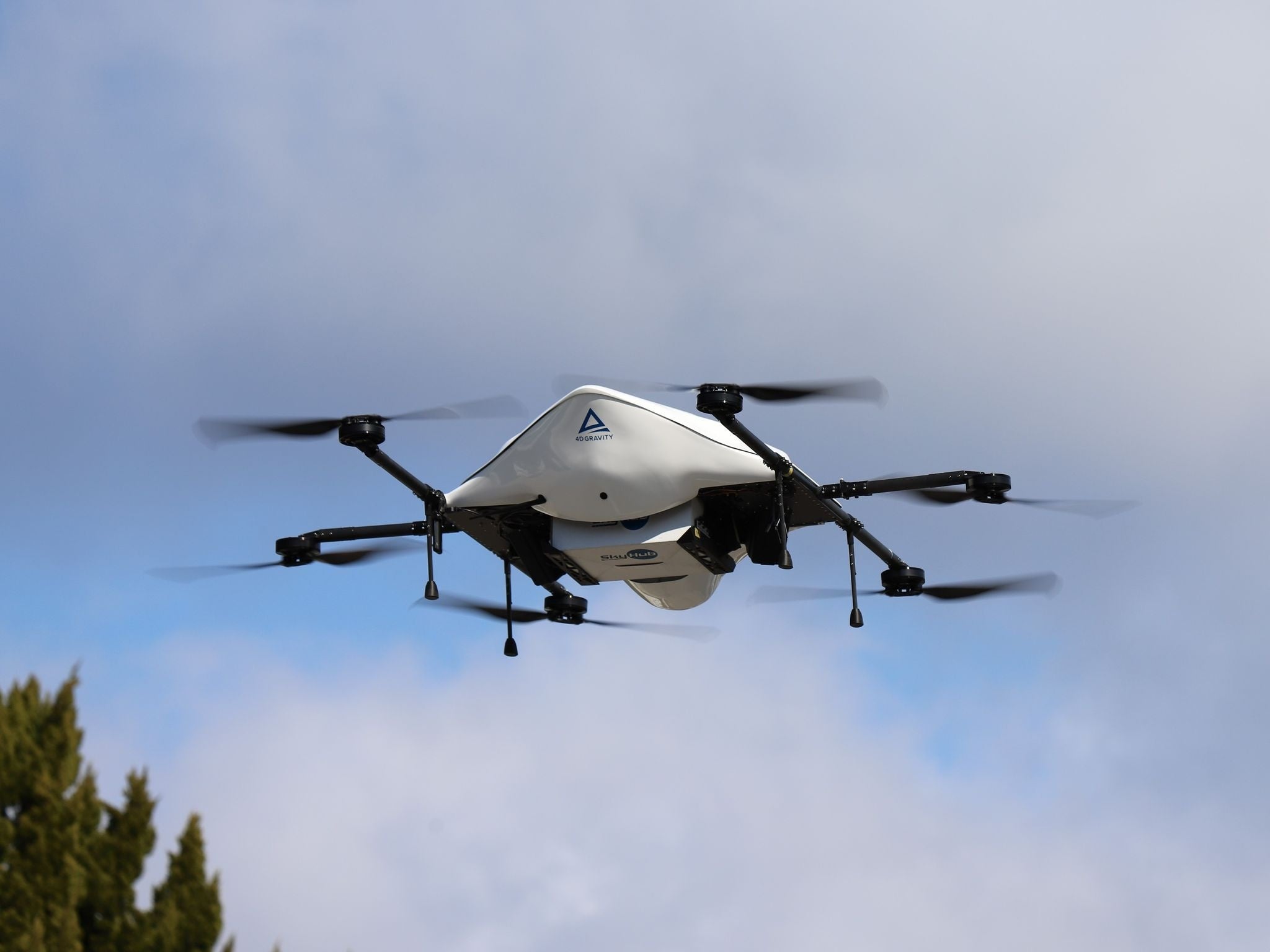 実証実験に使用された 日本初の物流専用ドローン“AirTruck”（技術検証試験機）