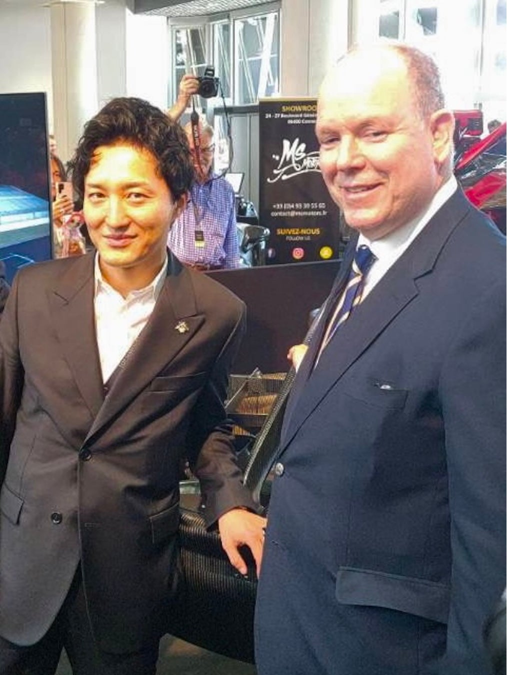 (写真左から)A.L.I.小松 周平会長、モナコ公国アルベール2世大公