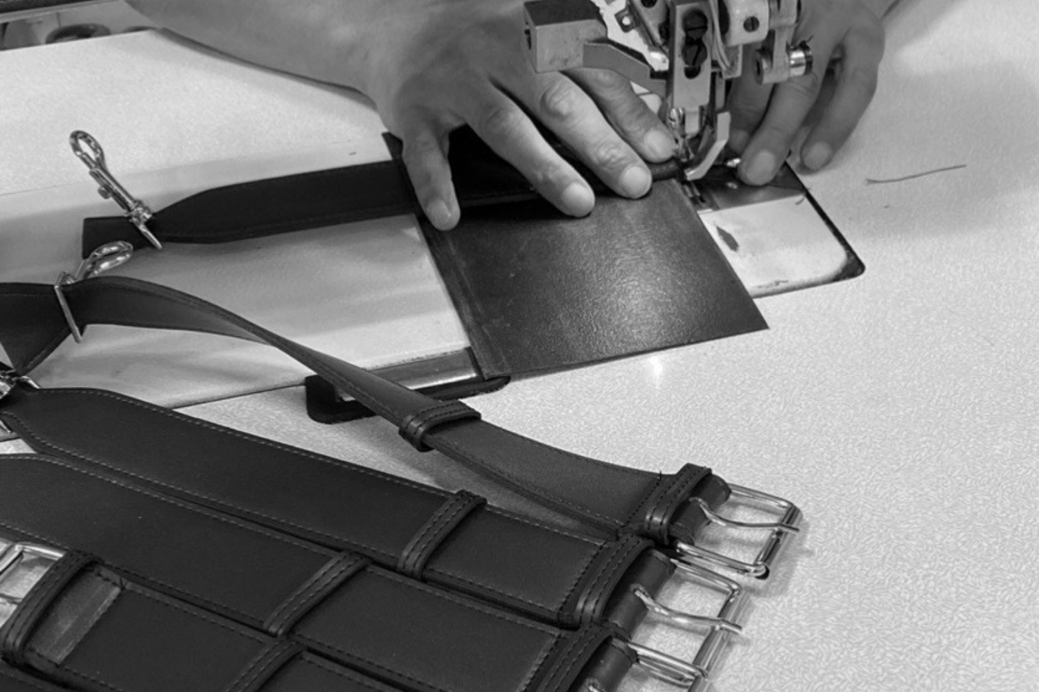 RANDEBOOより、大人気のバッグがリニューアルして再登場！ | 株式会社