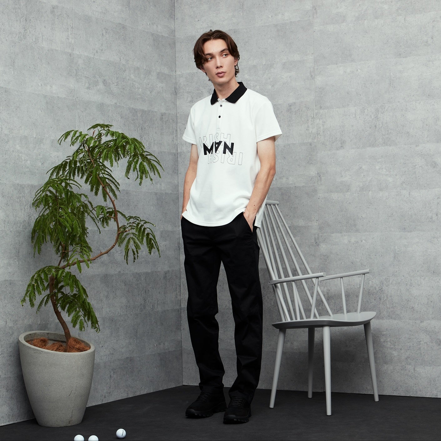 モノトーン半袖ポロシャツ（MENS) 　12,760円（税込）