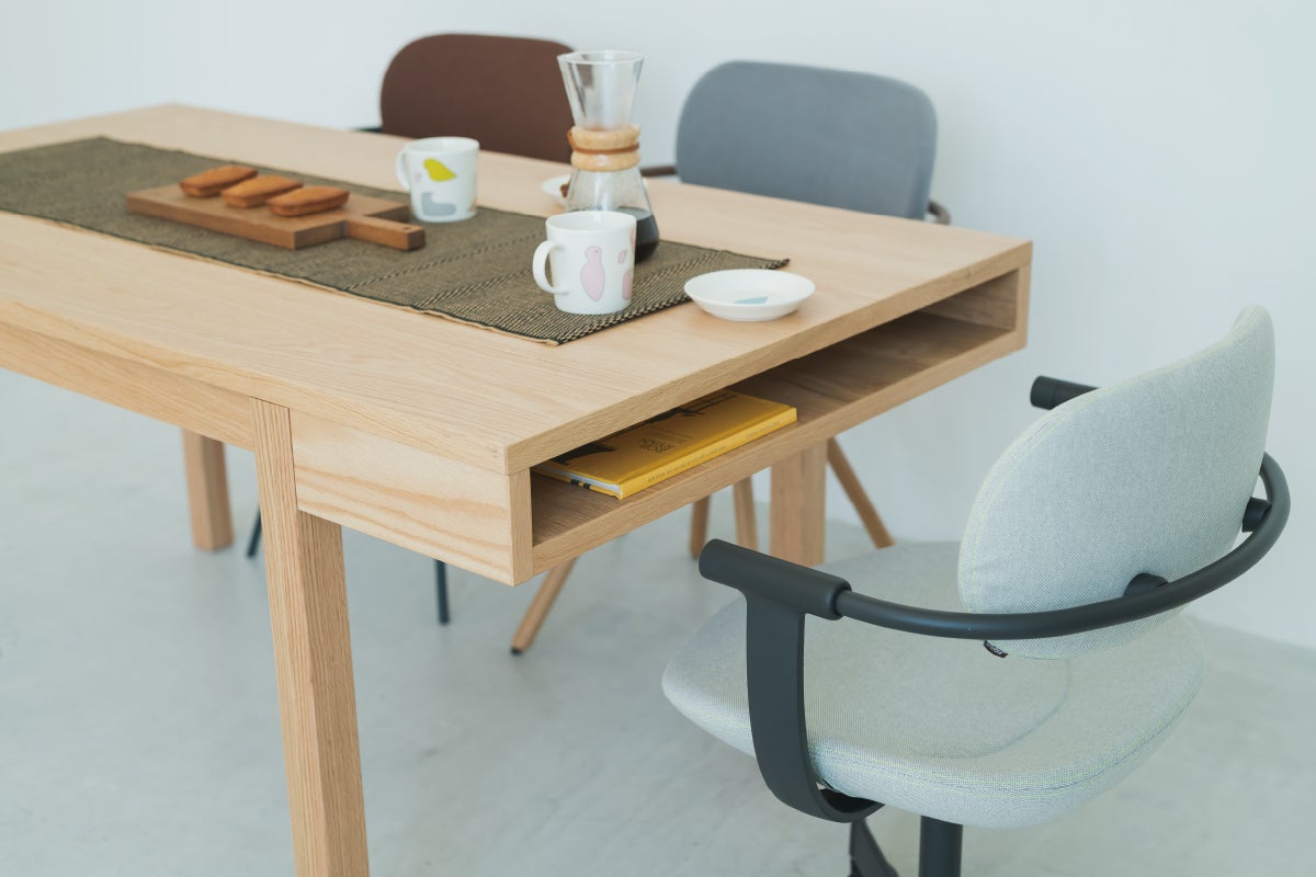 食事・仕事・学習を簡単に切り替えて使える「akel; （アケル