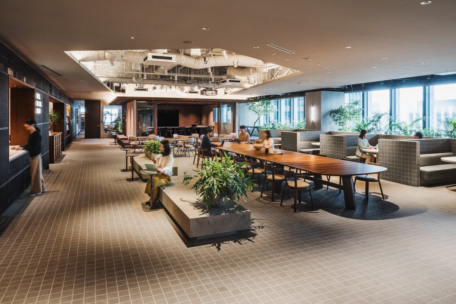 イトーキ、本社オフィス兼ショールームを大規模改修し、明日の「働く」をデザインする場「ITOKI DESIGN HOUSE」として2024年11 ...
