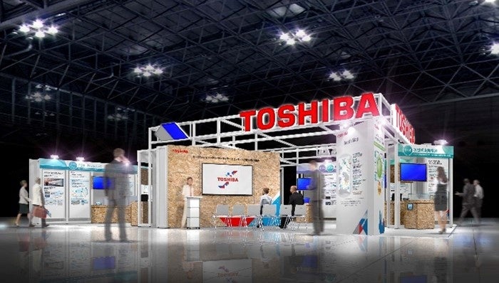 展示ブースや配布物は、再生素材の使用や部材の削減により、環境配慮を訴求しています。