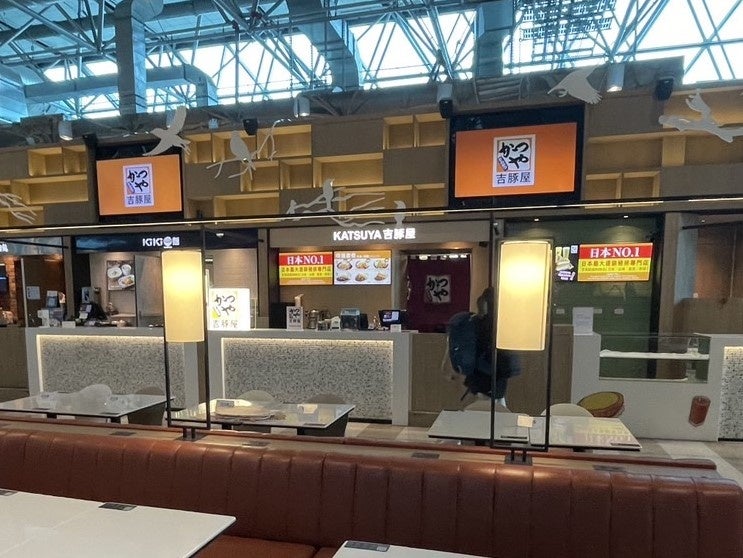 フードコート_2