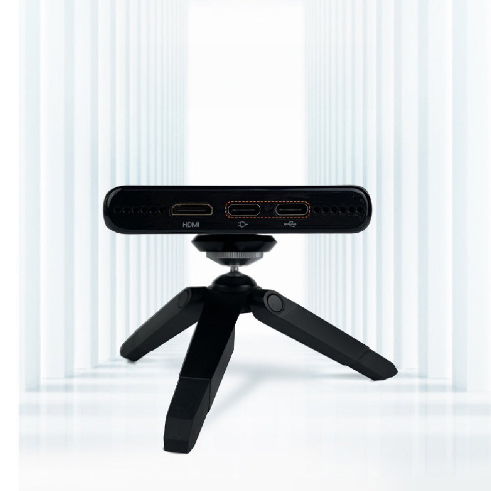 スマホサイズで迫力の最大150インチ2K映像を実現！Android搭載の高性能