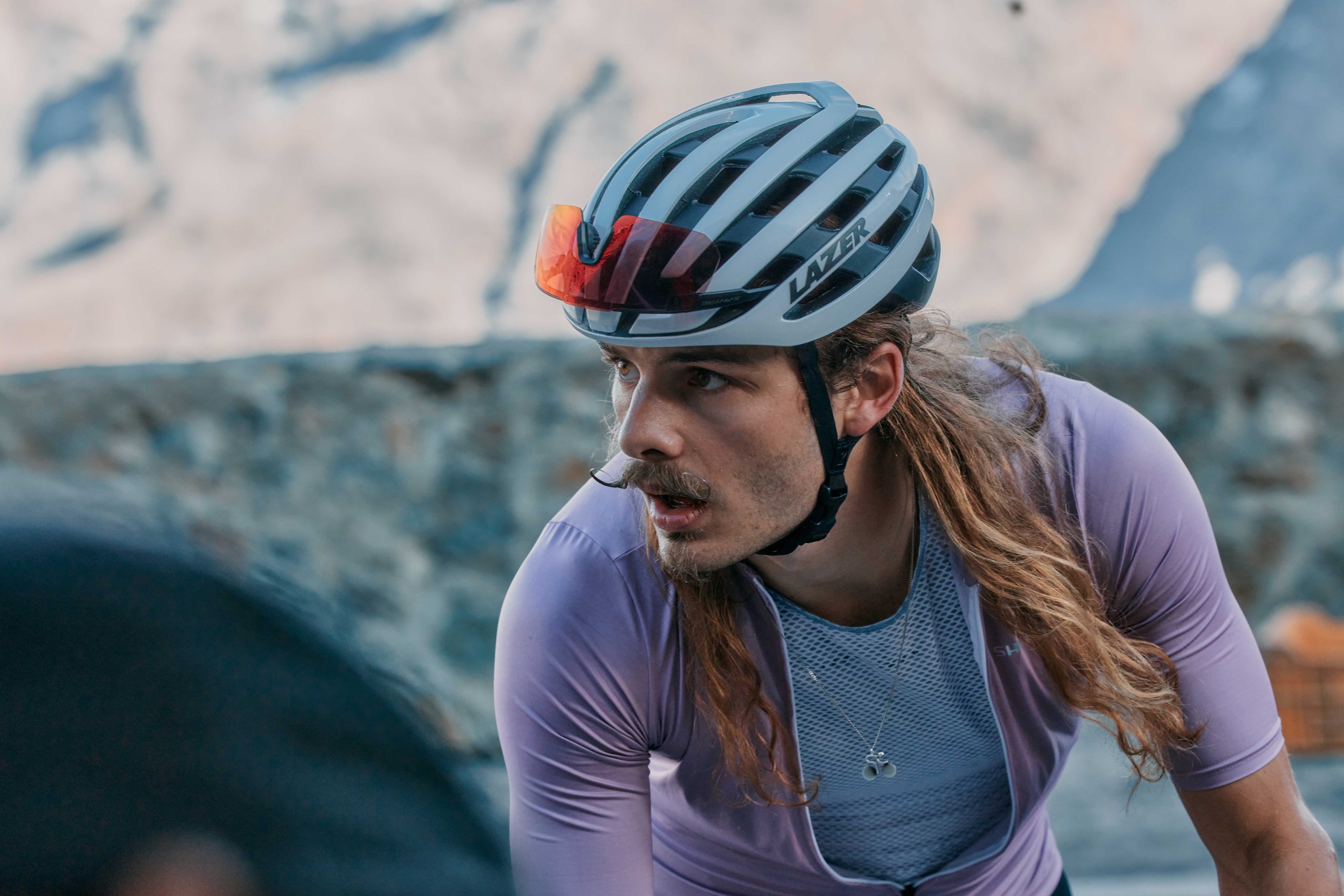 ヘルメットブランドLAZER（イメージ）