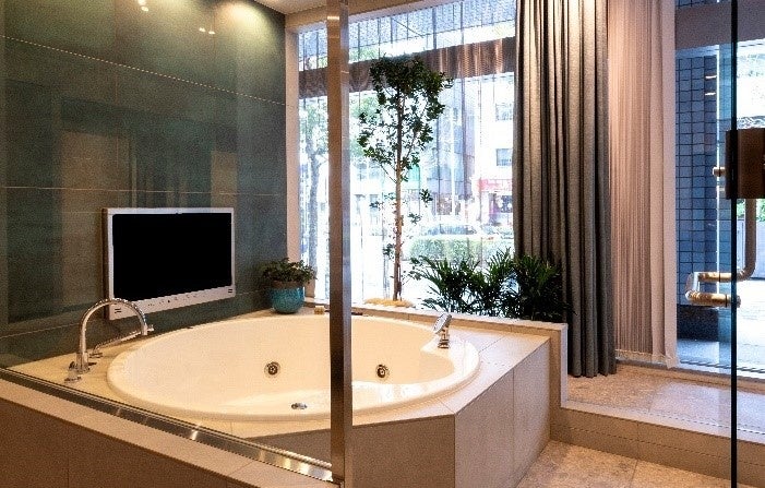 リラックスしたバスタイムを提案しています。