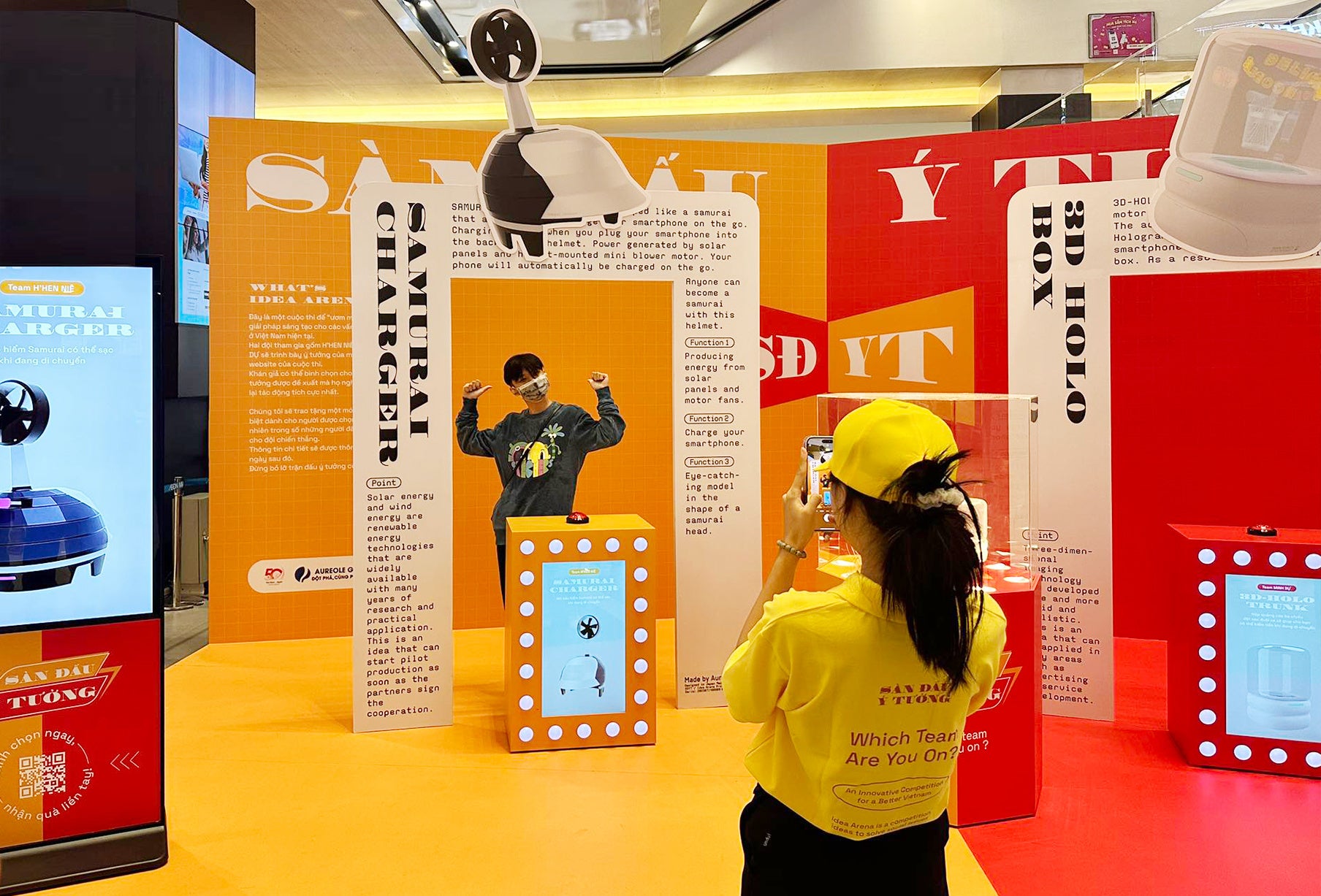 イオンモール ビンタンで7月15、16日に開催されたリアル投票の様子。