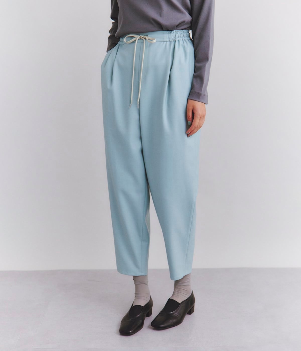 パンツ　税込 ￥26,400