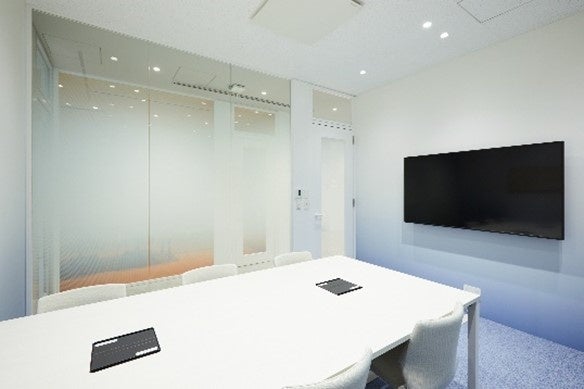 会議室－白日（ディスカッション）