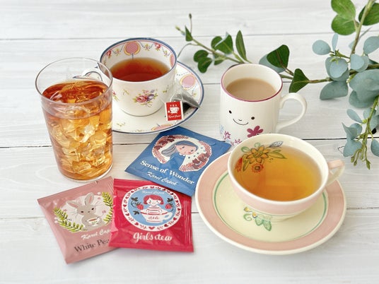 -JR博多駅に“紅茶の新名所”誕生-【西日本初出店】3/27(金)『カレルチャペック紅茶店』が博多エキナカマイングにグランドオープン -JR博多駅に“紅茶の新名所”誕生-【西日本初出店】3/27(金)『カレルチャペック紅茶店』が博多エキナカマイングにグランドオープン