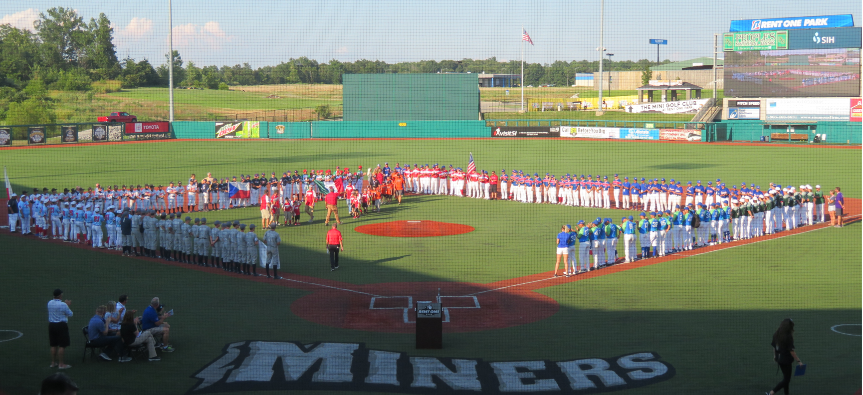 日本ポニーベースボール協会所属チームの海外遠征活動の様子