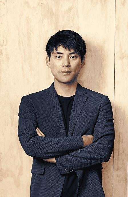 ２０２３毎日デザイン賞を受賞した重松象平氏　Photography by Vincent Dillio