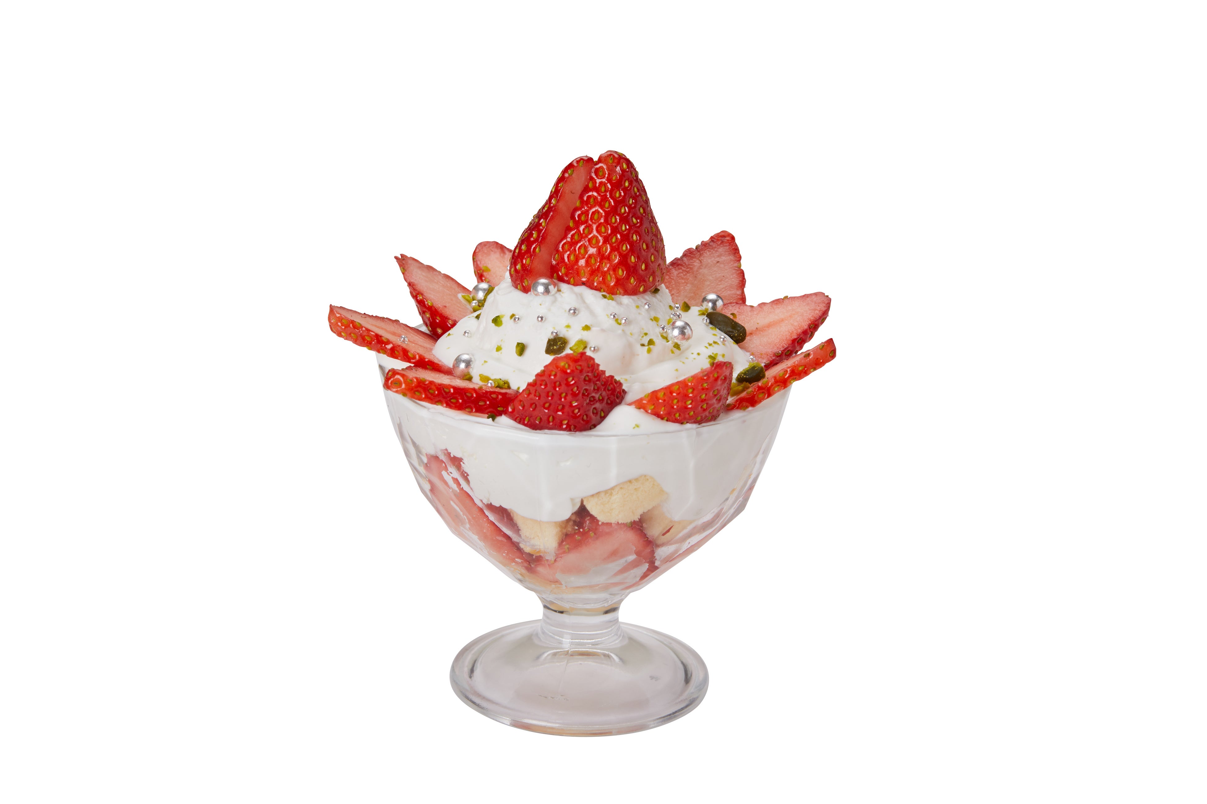 苺のショートケーキパフェ