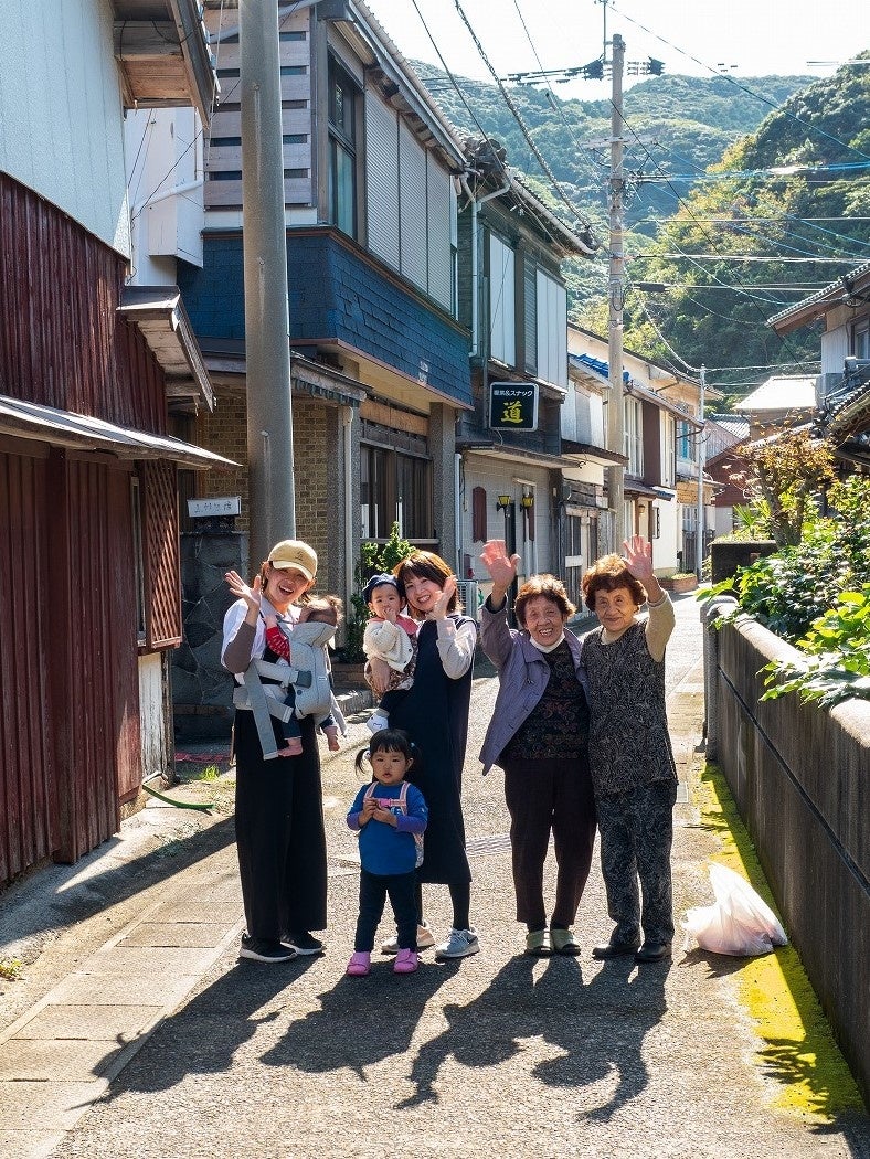 みんなの帰りば待っちょっけんね～～