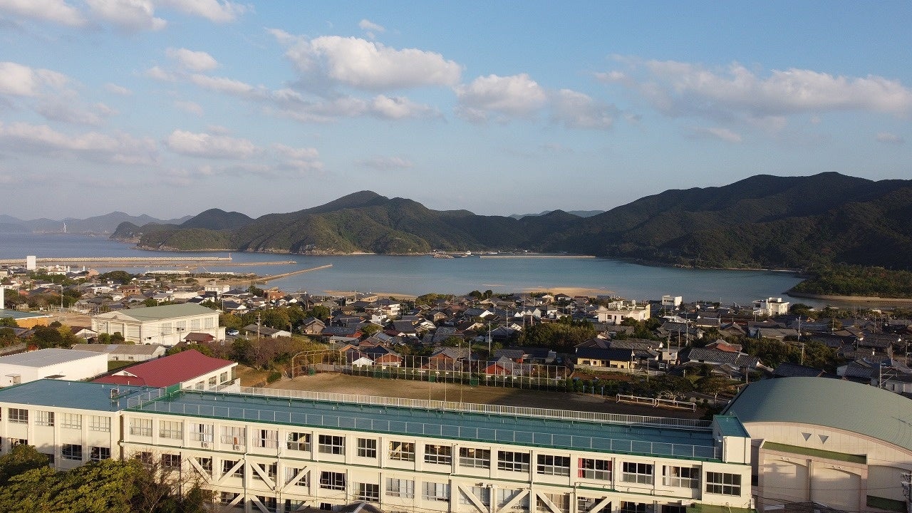 海が見える学校