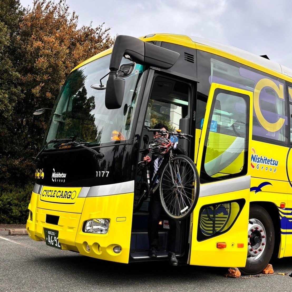 自転車の積み込み・積み下ろし作業