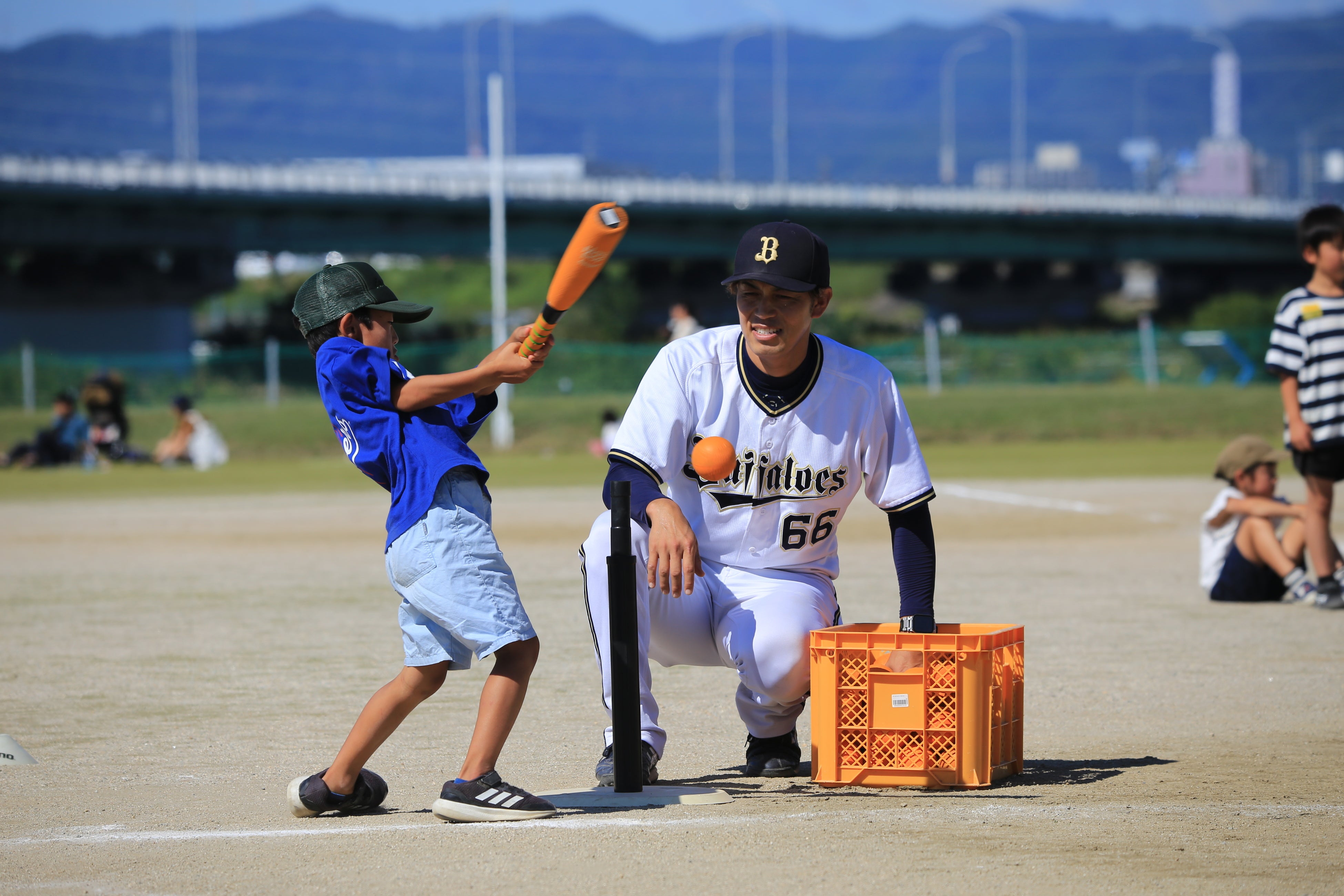 プロスポーツ関係者とからだを動かそう！(淀川河川公園)