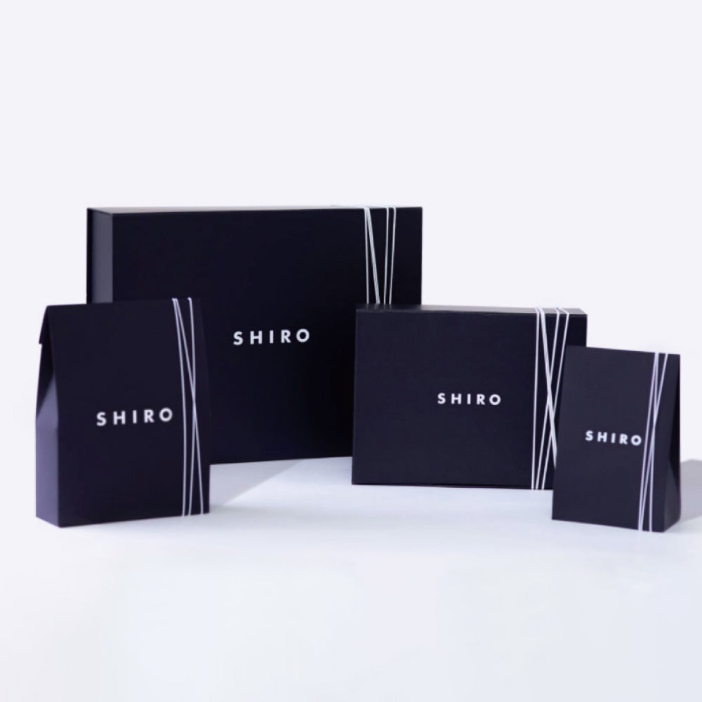 有料ギフトBOX４種　サイズ一律330円（税込）