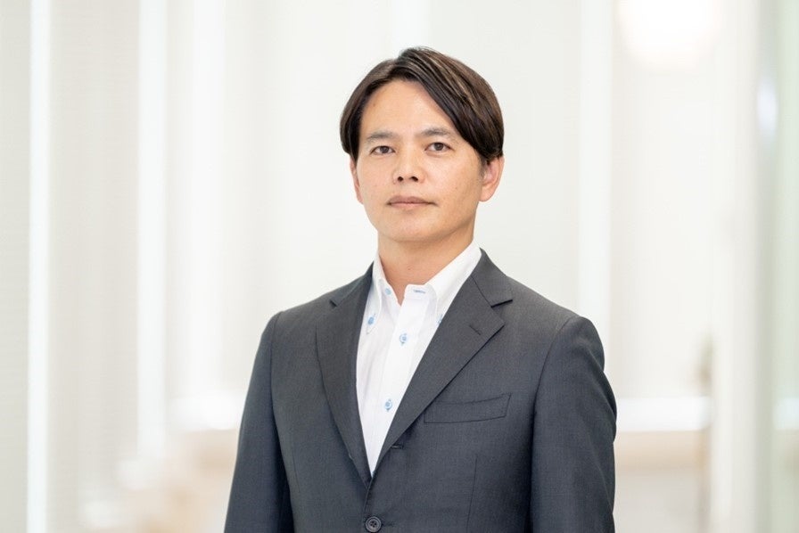 上越公務員情報ビジネス専門学校で講演を行うLINEヤフー執行役員 西田修一氏