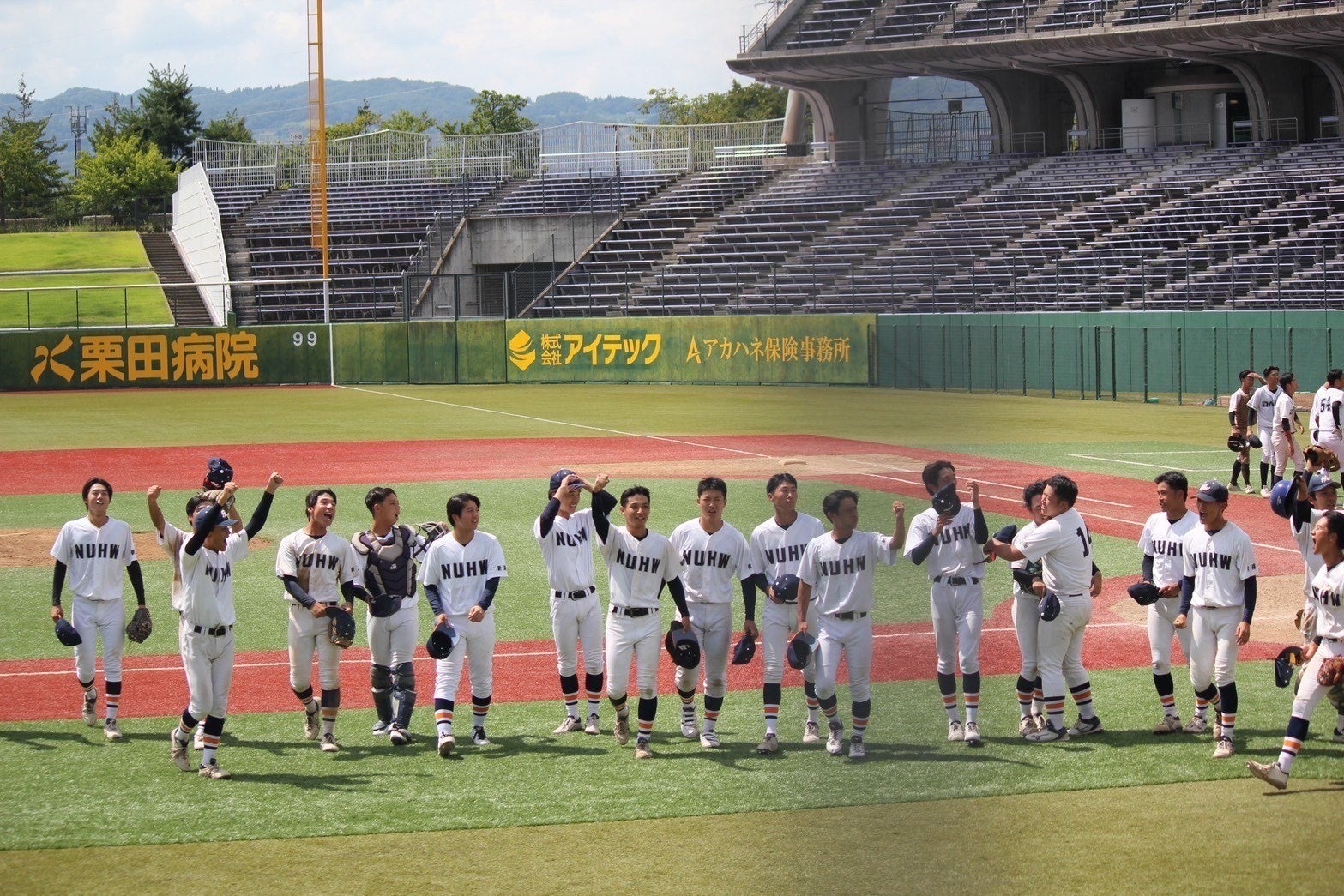 第4回全日本大学軟式野球選抜大会SUMMER CUPで準優勝を果たした新潟医療福祉大学の軟式野球部