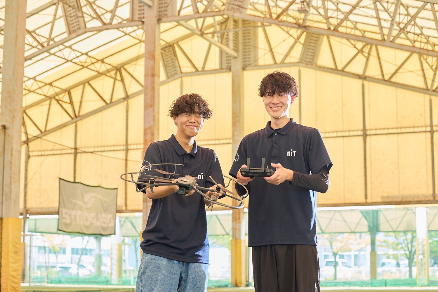 二等無人航空機操縦に合格した新潟工科専門学校ドローンソリューション専攻科の学生