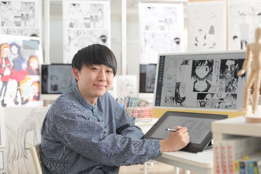 国際アート&デザイン大学校のマンガクリエイト科の学生