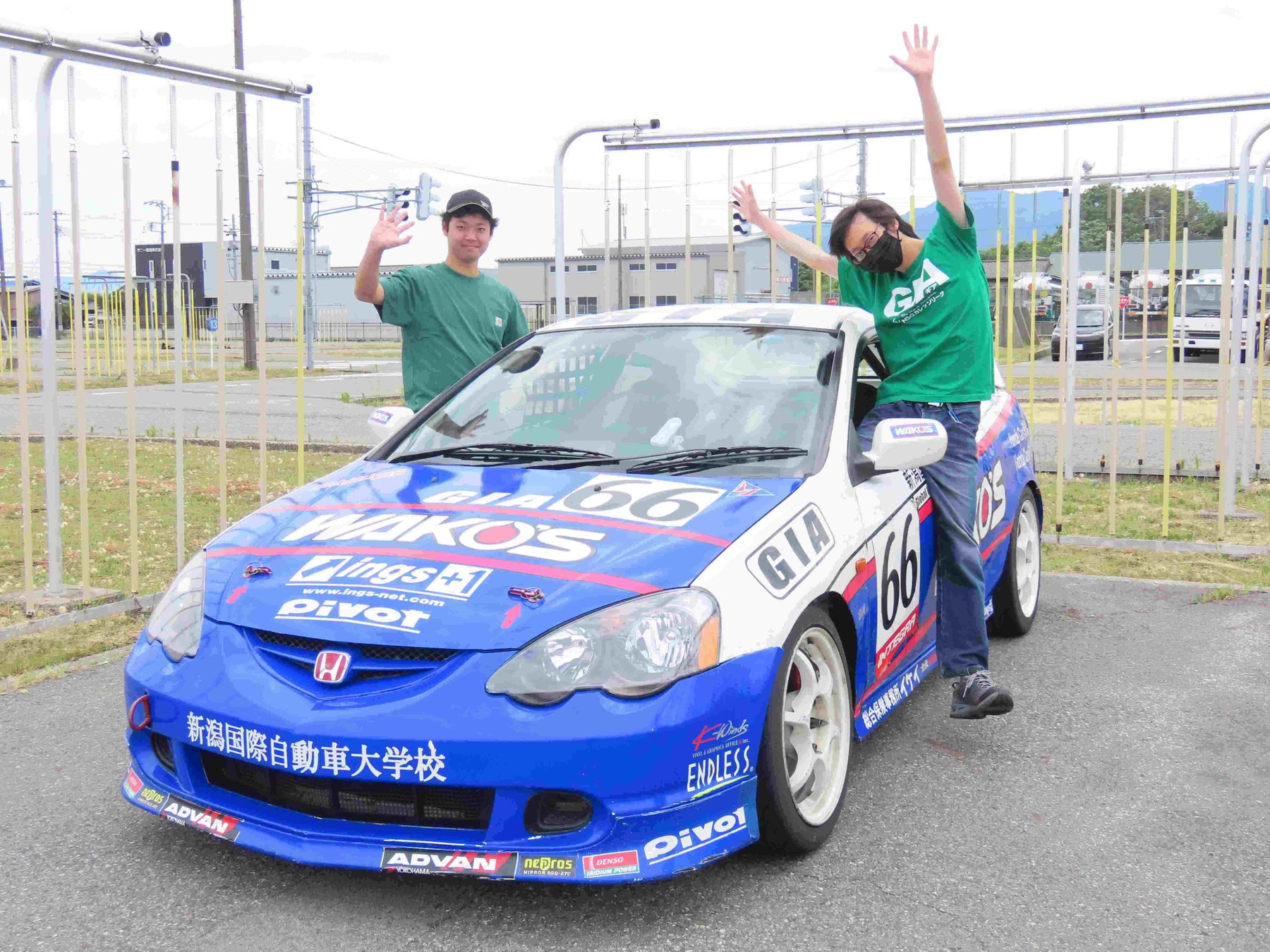 中条自動車学校主催の「NDS FESTA 2025」新潟国際自動車大学校が実施したレーシングカー走行体験のレーシングカー