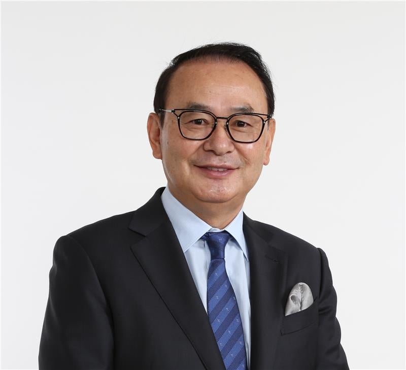 株式会社トップカルチャー取締役会長で事業創造大学院大学客員教授の清水秀雄氏