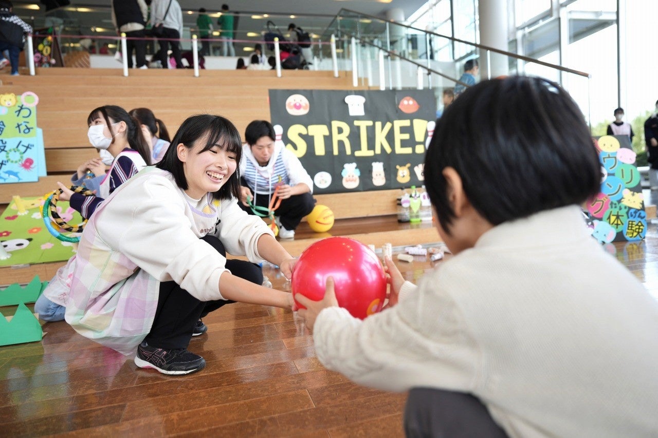 国際こども・福祉カレッジが未就学児を対象に行った「第3回わむフェス」の様子