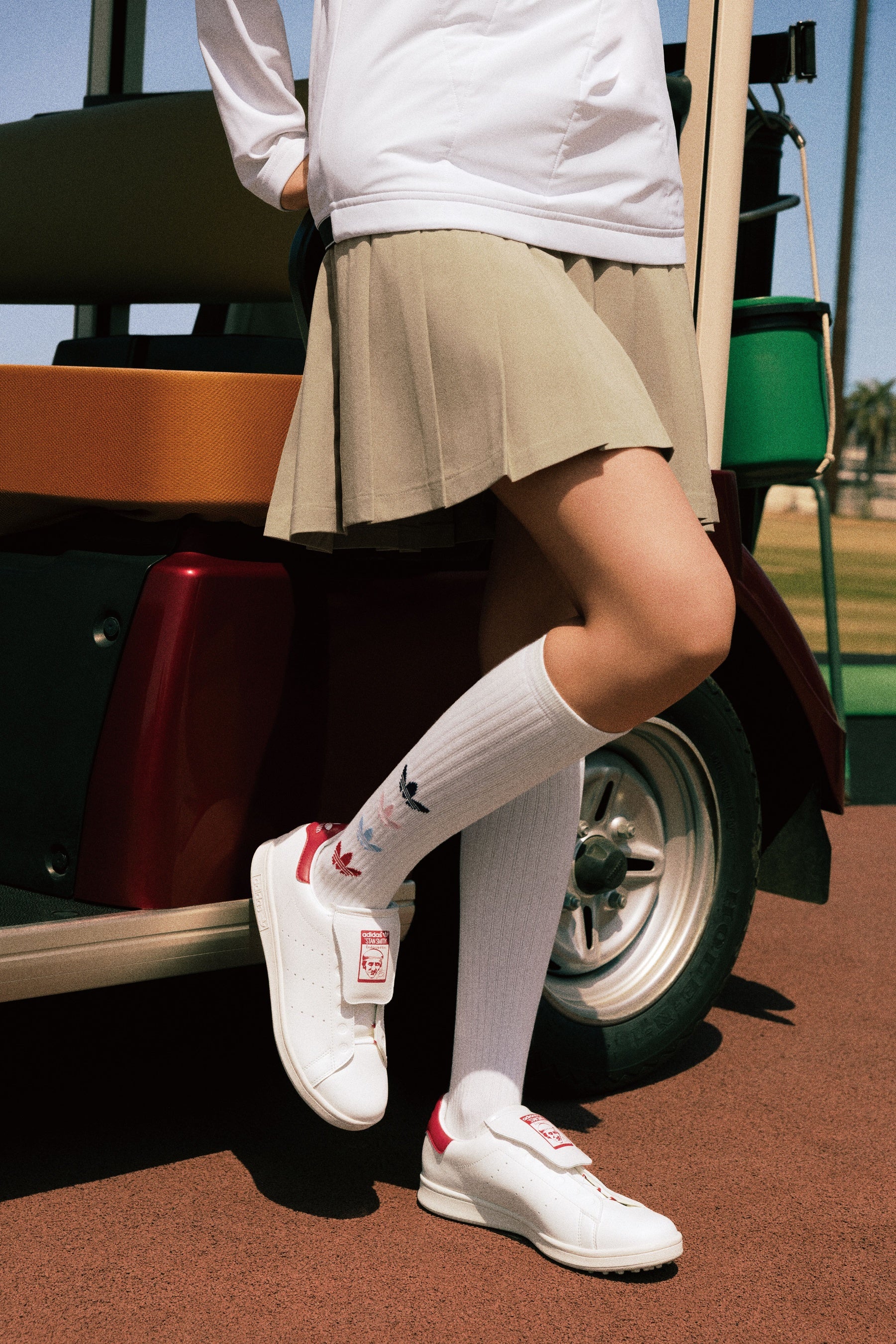 新品　Stan smith golf スタンスミスゴルフシューズ　28センチ adidasゴルフ・スタンスミスはサイズ感小さめでもOK！ - アダム