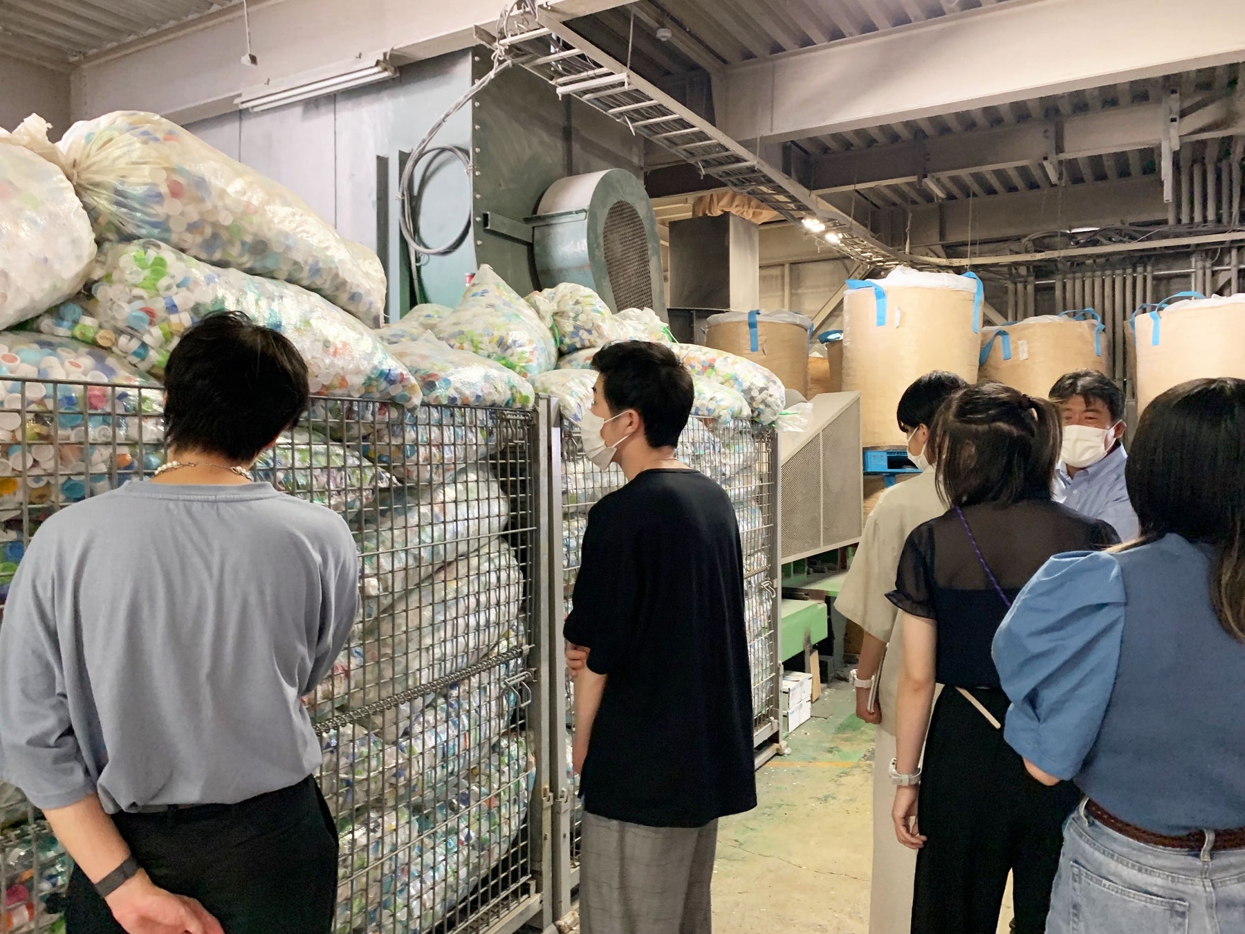 リサイクル工場を見学