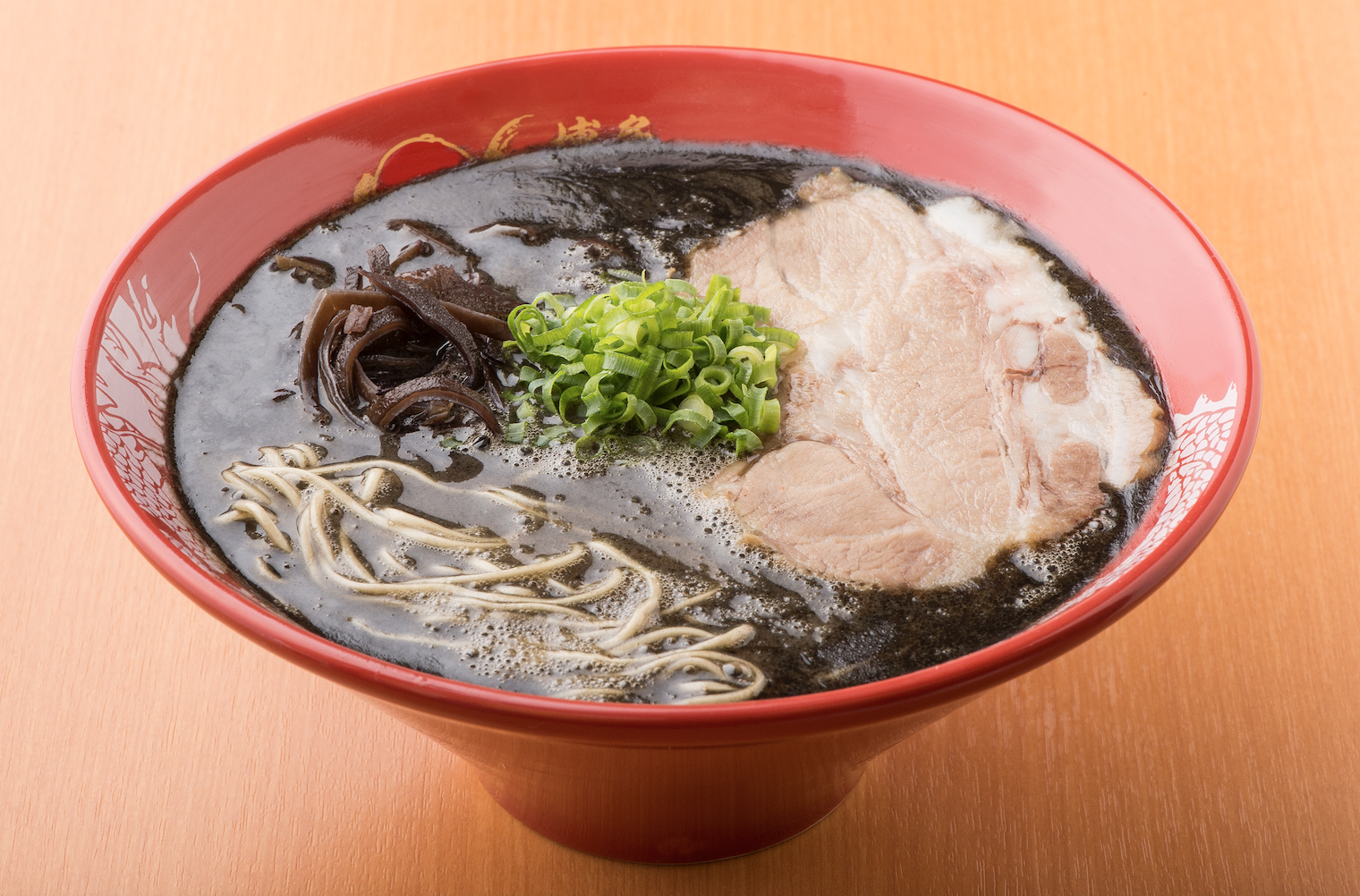 黒ラーメン