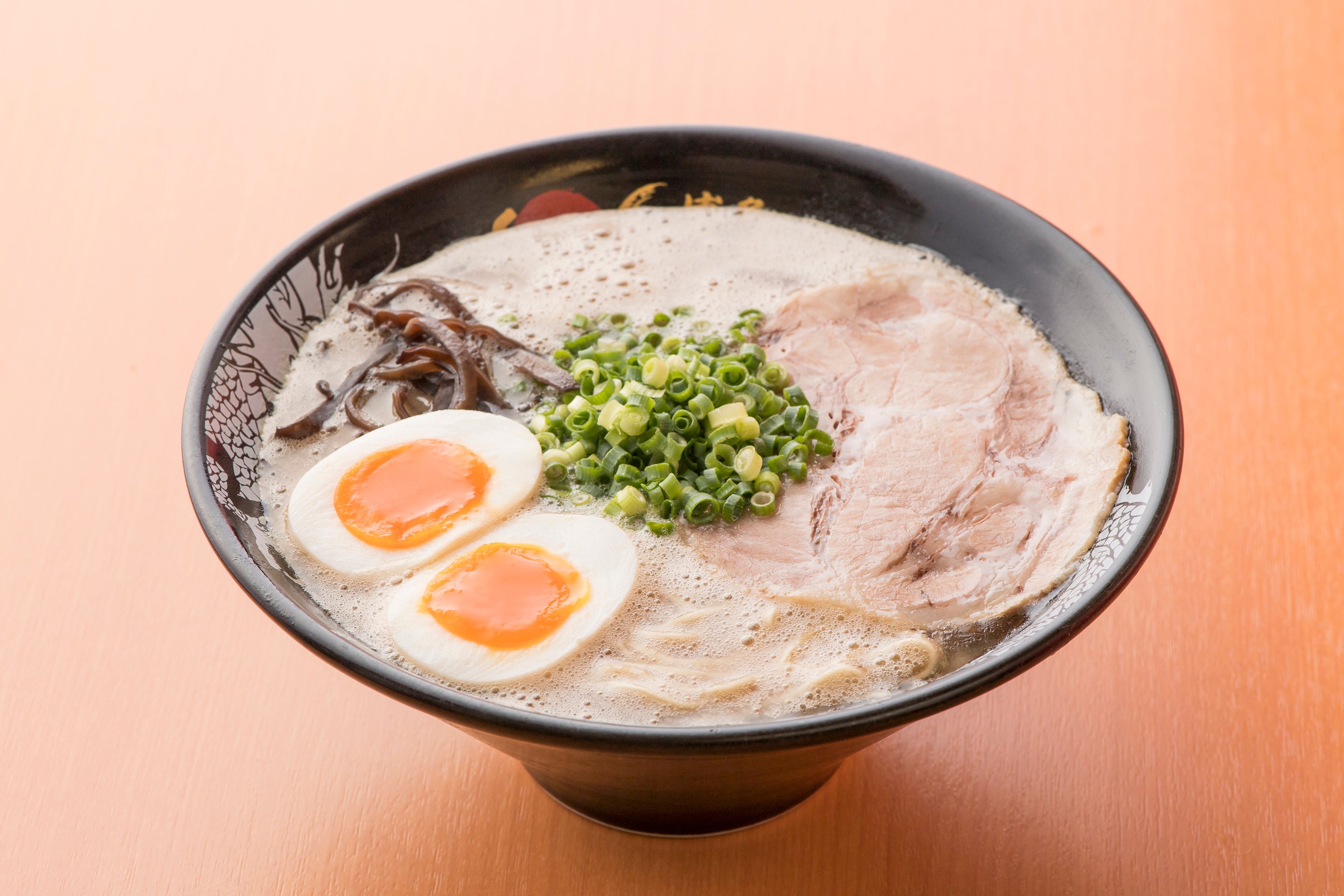 激安1箱買いオススメ　中洲屋台　ピリ辛 　博多　豚骨ラーメン　人気ラーメン　旨い オススメ 中洲屋台 ピリ辛 博多 豚骨ラーメン 人気 ラーメン