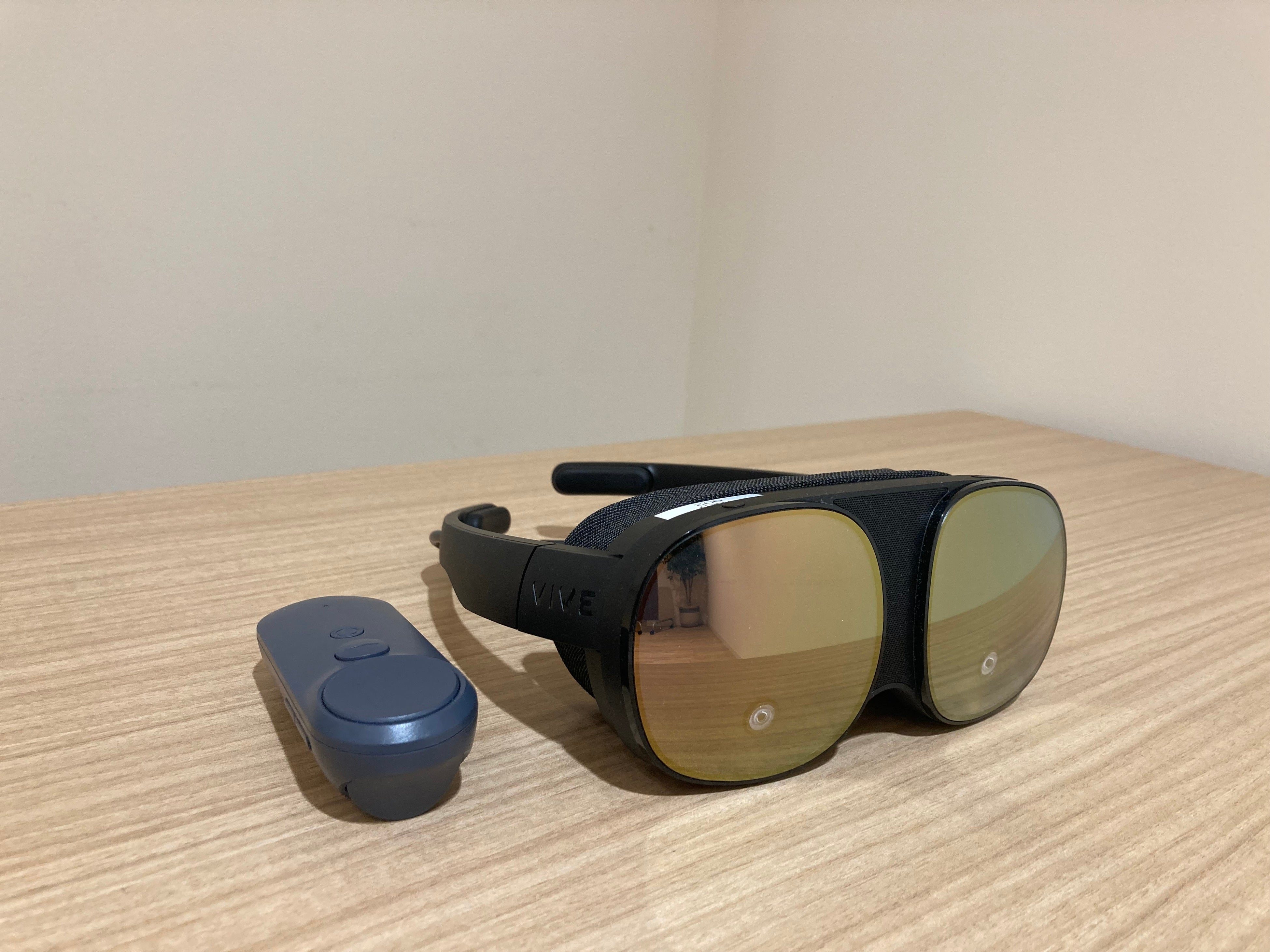 VRゴーグルを使用した体感型プログラム