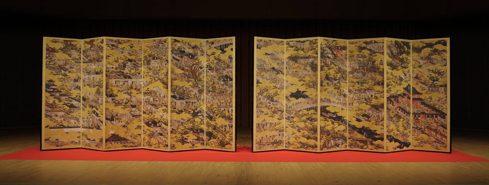 国宝「洛中洛外図屛風(舟木本)」の高品位複製  監修:東京国立博物館 制作:TOPPAN株式会社