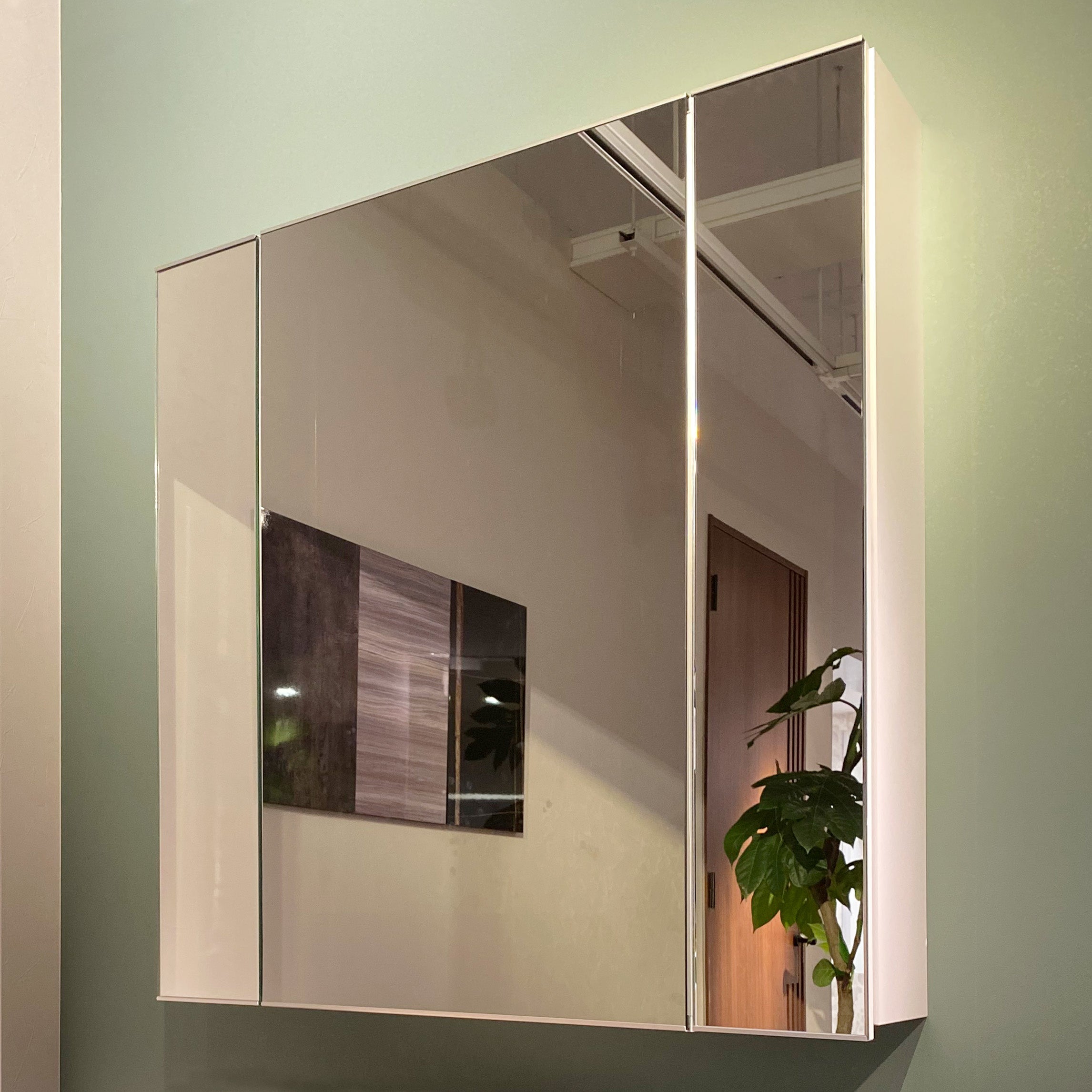 「ｃheercle™ミラー」のイメージ画像 © TOPPAN INC.