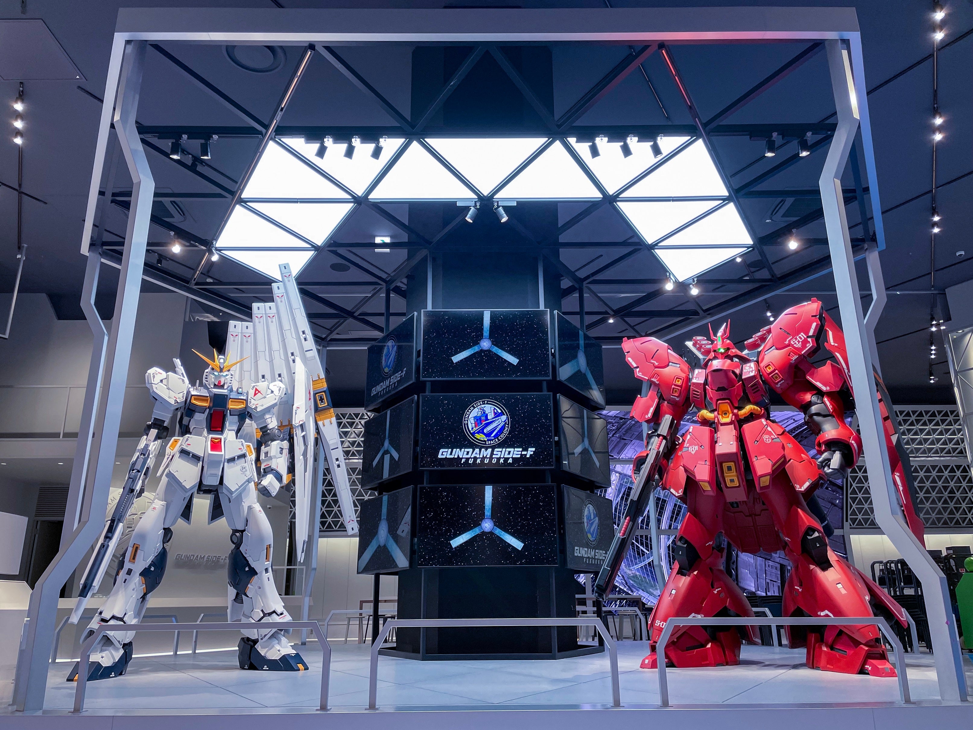 新品入荷 Entry Grade 機動戦士ガンダム 逆襲のシャア Nガンダム 1 144スケール プラモデルおもちゃ ガンプラ プラモデル 8歳 機動戦士vガンダム