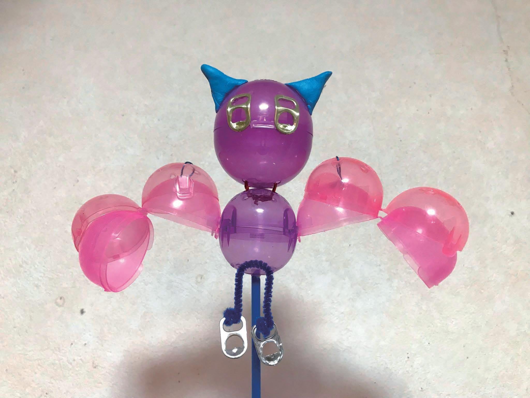 　※空カプセルを使用して作る予定の「ねこ」と「こうもり」のイメージ