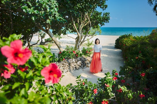 【リゾナーレ小浜島】絶景に誘う花道が出現!全18種類の花が小浜島の春を彩る「南の島の花咲くリゾナーレ」開催 【リゾナーレ小浜島】絶景に誘う花道が出現!全18種類の花が小浜島の春を彩る「南の島の花咲くリゾナーレ」開催