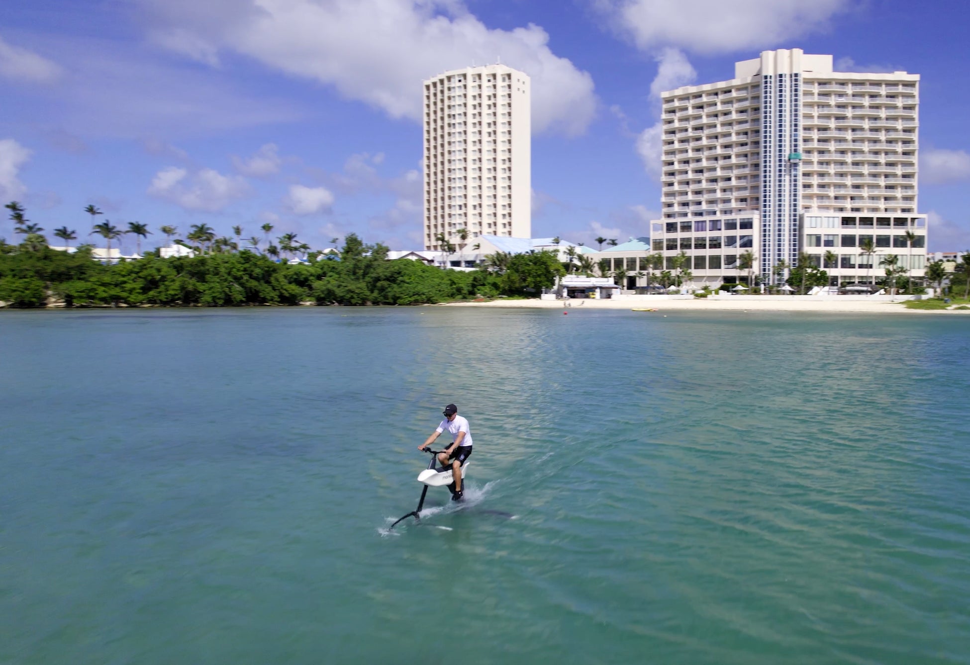 【星野リゾート リゾナーレグアム】グアム初!絶景海上サイクリングが始まる 【星野リゾート リゾナーレグアム】グアム初!絶景海上サイクリングが始まる