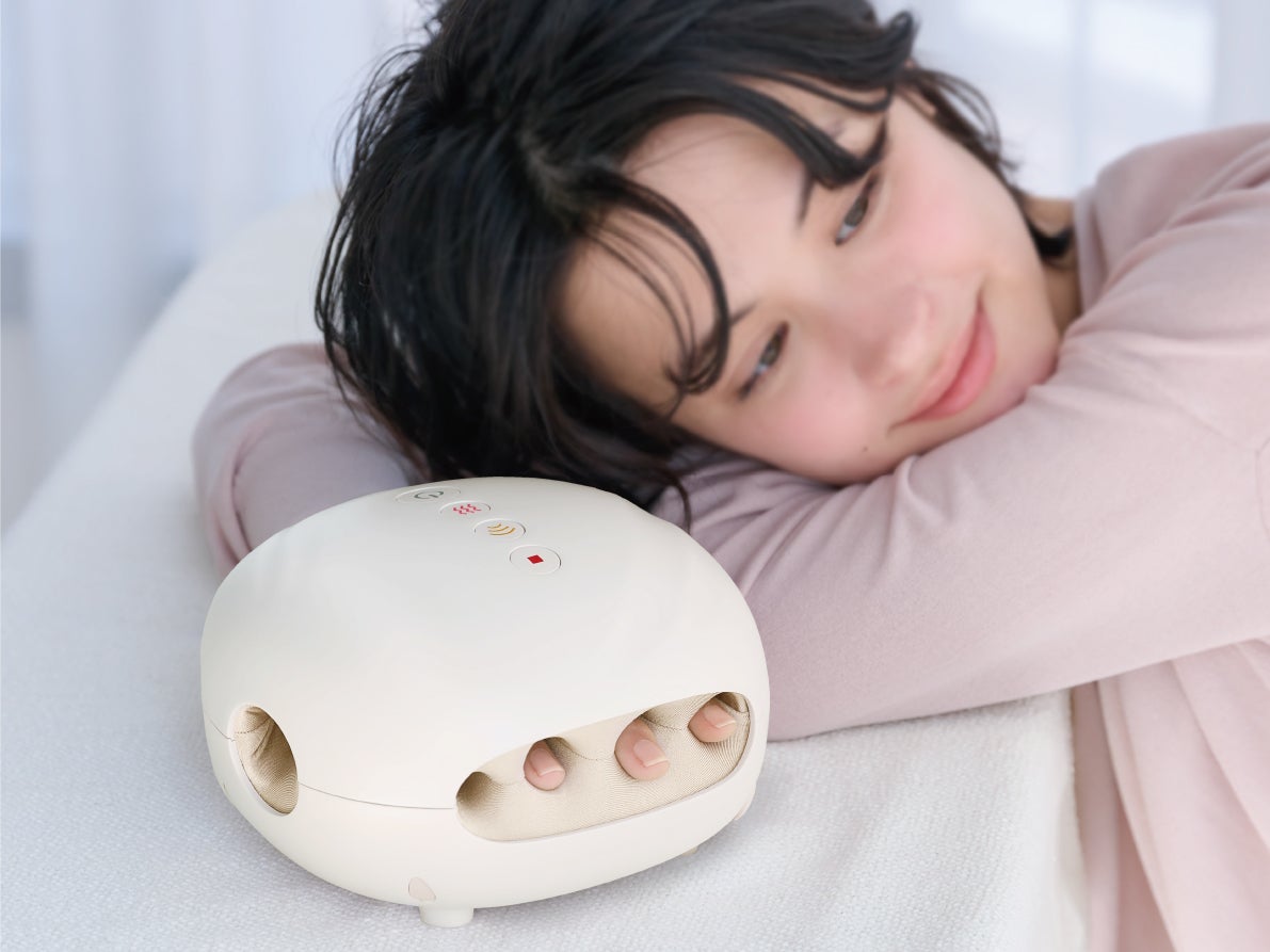 Homedics 指圧マッサージ枕 癒しの熱 Shiatsu Elite 3D Shiatsu - Main Image