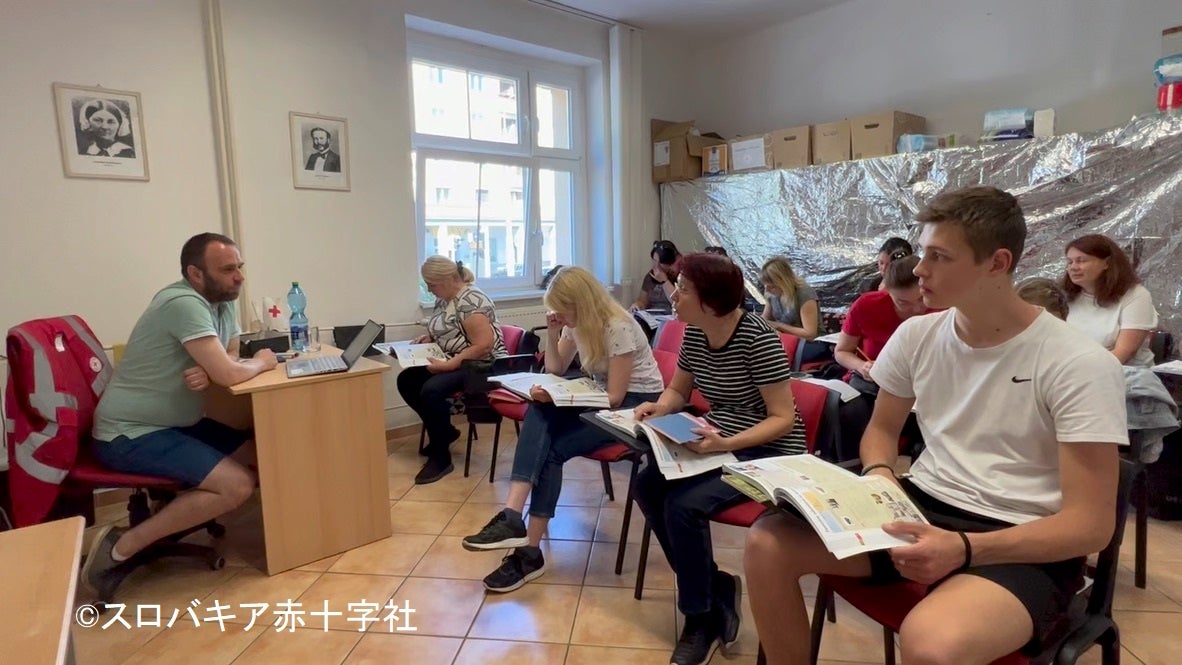 スロバキア赤十字社によるスロバキア語講座