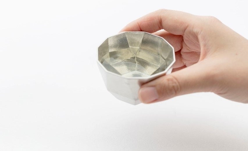 栗田産業（静岡県静岡市）　　スズ鋳造テーブルウエア「重太郎」シリーズ