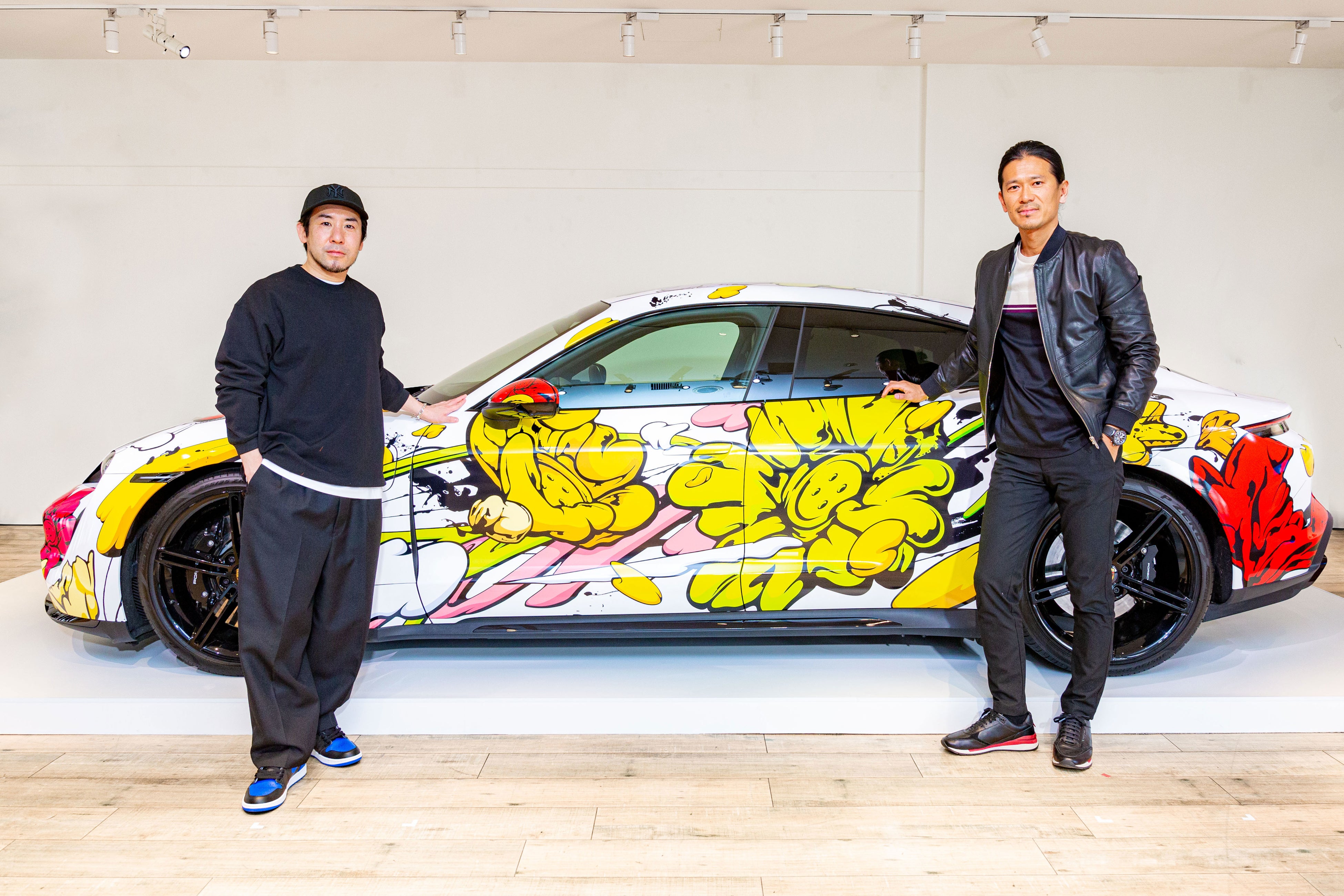 ポルシェタイカンとアーティストのコラボレーション作品 ポルシェ
