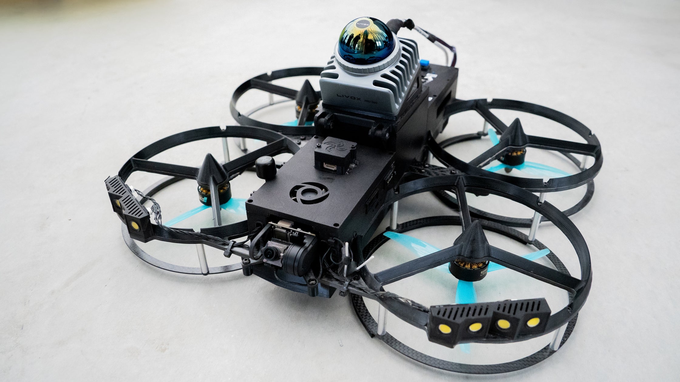 DRONE SPORTS、最新ドローン『Rangle 6』飛行による「屋内リアルタイム点群測量」をお披露目 | DRONE SPORTS株式会社のプレスリリース