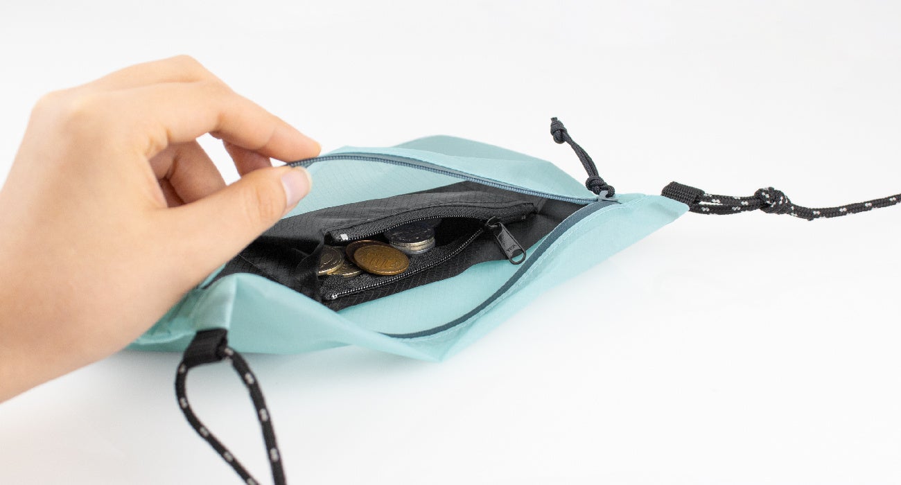 軽くて薄いウォレットレスサコッシュに新色2色登場｜aso（アソ