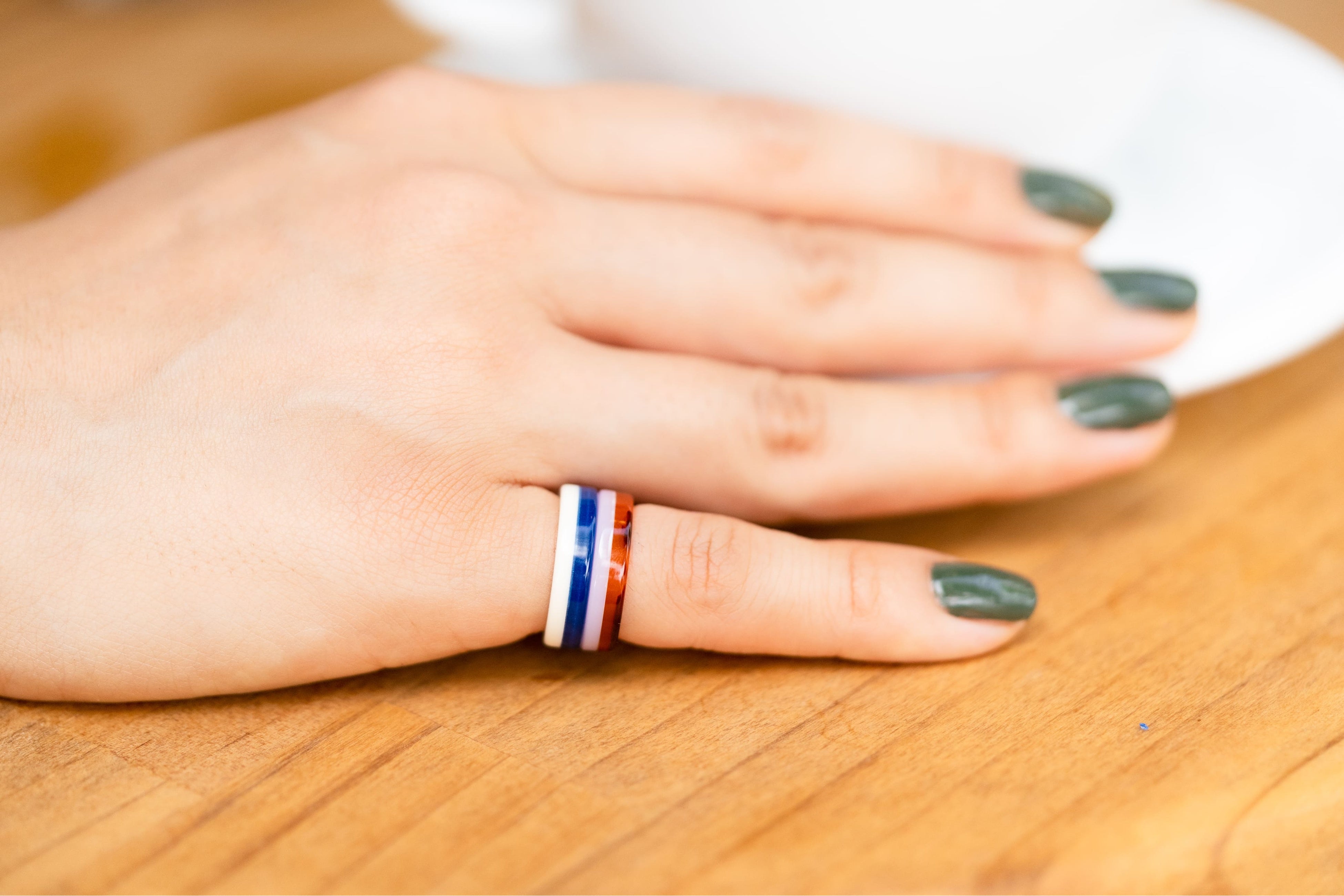 【Liberty】【Relieve】　各550円（税込み）